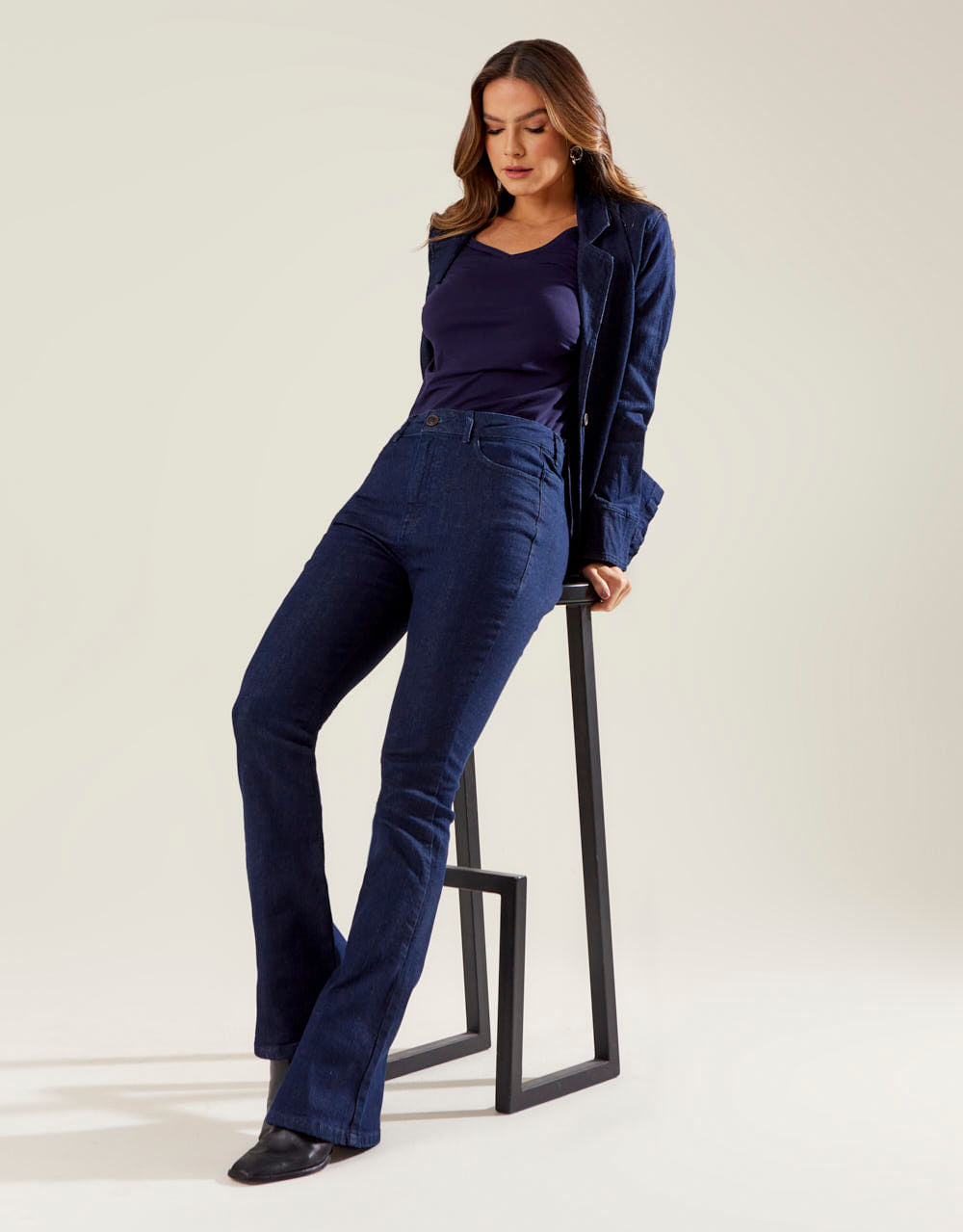 Calça Jeans Flare - Denim Escuro