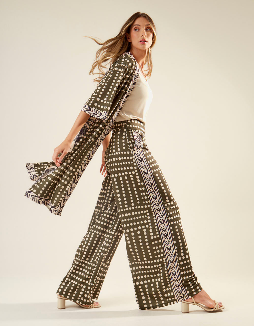 Calça Estampada Poá Duda - Verde Oliva