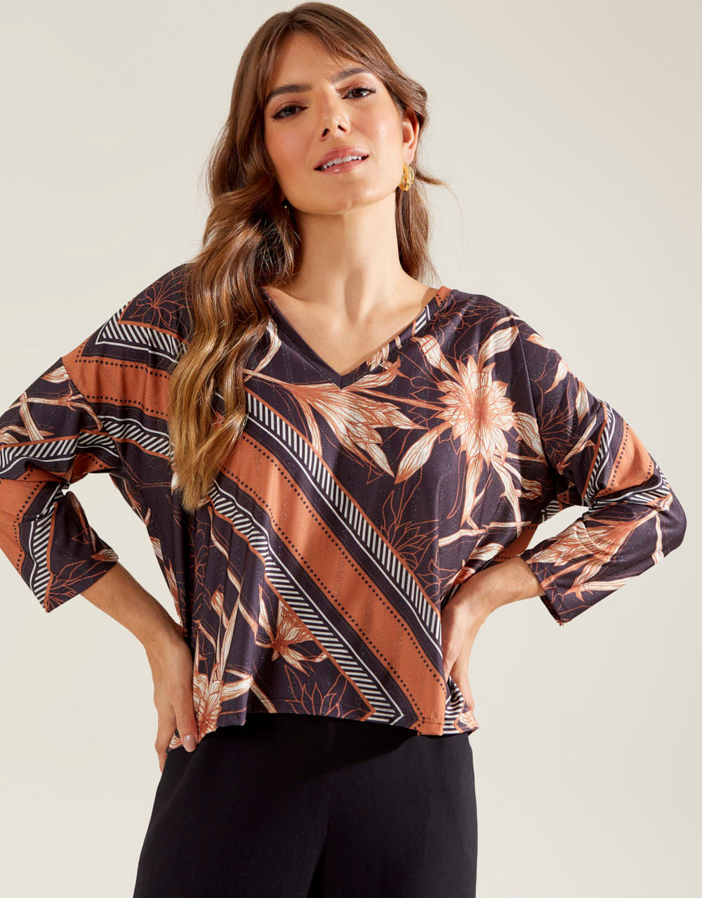 Blusa Estampada Jordana - Preto